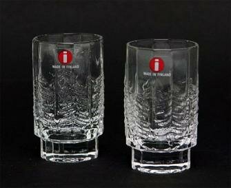 Kuusi: ryyppylasi 2046 Vennola, Jorma